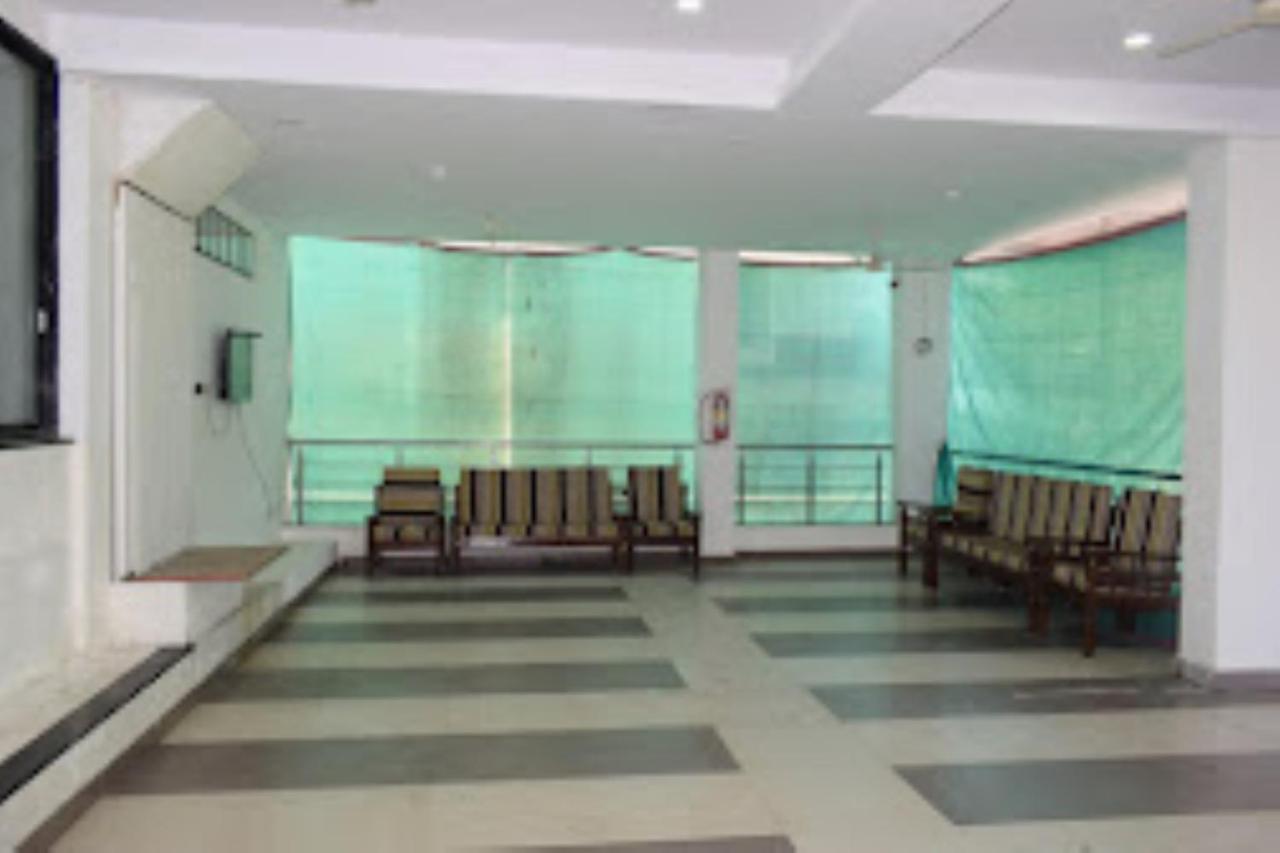 Hotel Vaibhav,Akola Kültér fotó